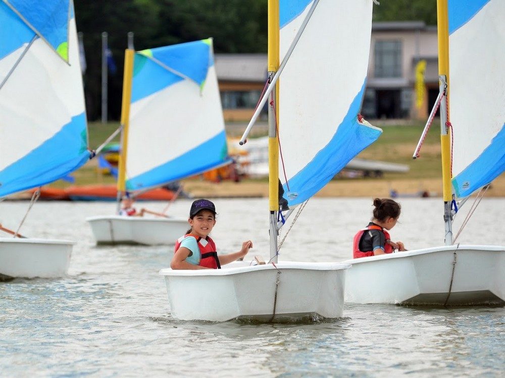 Navigation avec optimisit en groupe au club NDC Voile Angers